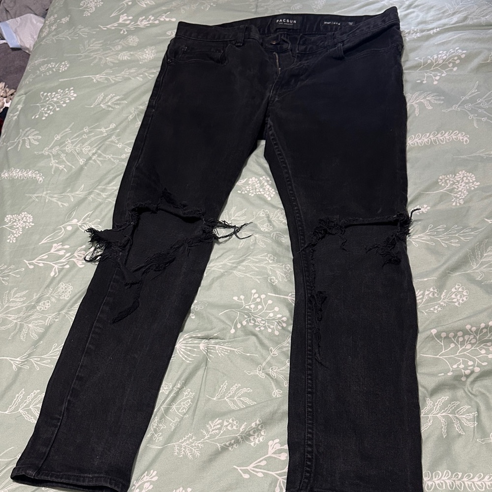 PacSun Men's Black Ripped Skinny Jeans